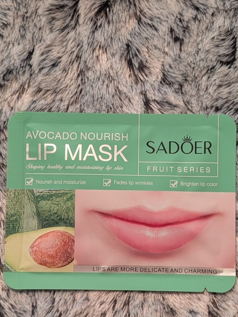 Assorted Lip Masks - Picture 8 of 11